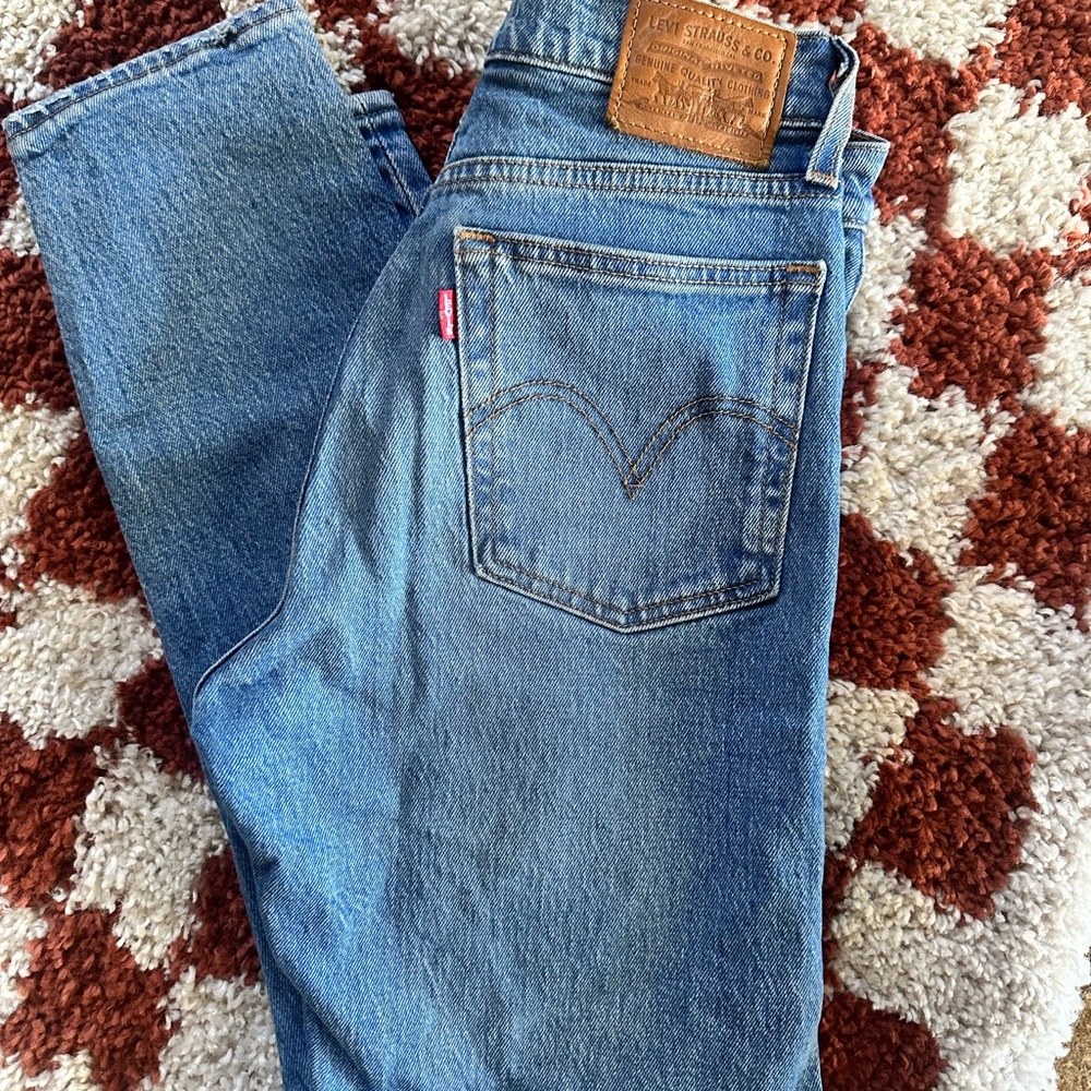 Levi's Wedgie Fit Jeans